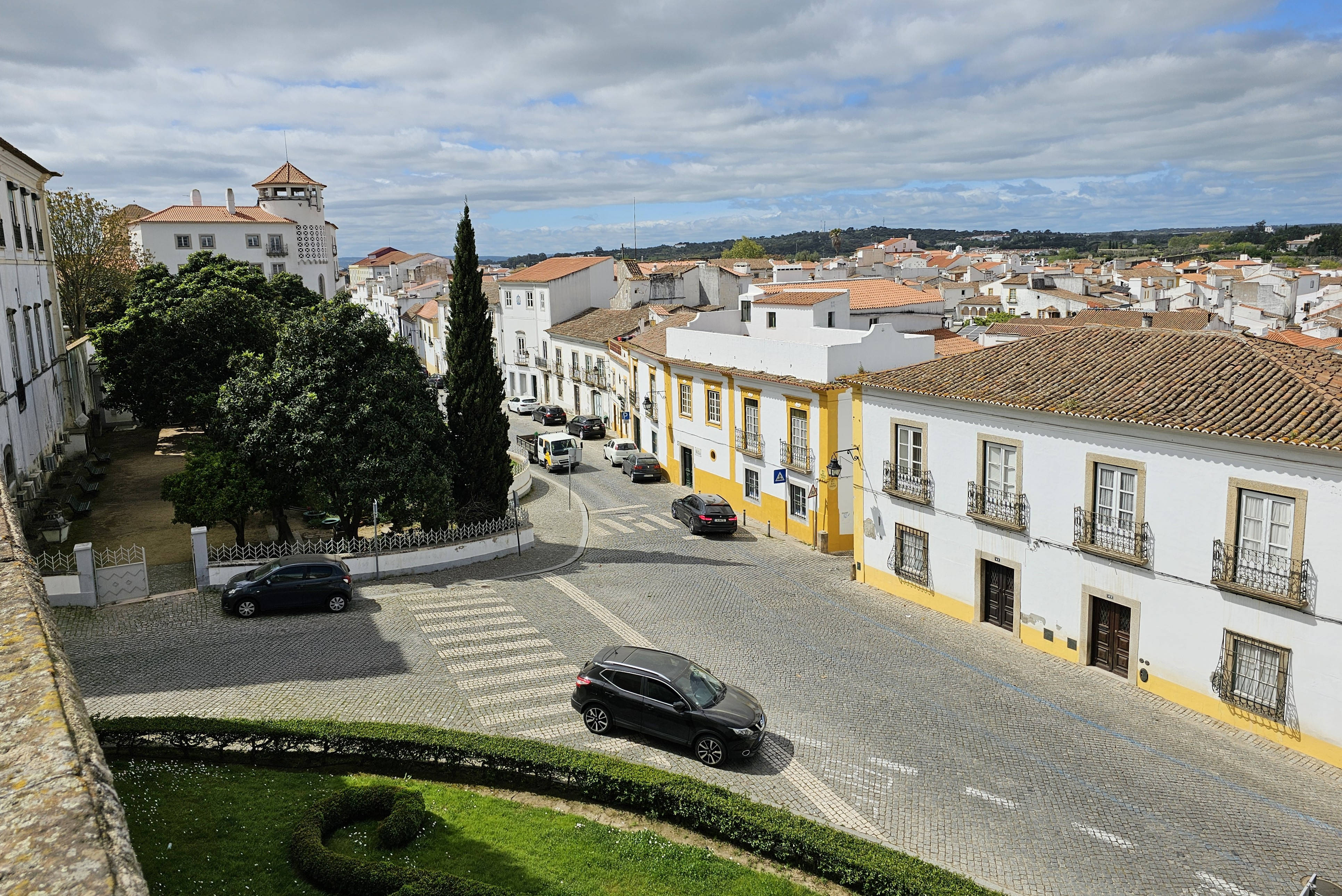 Evora